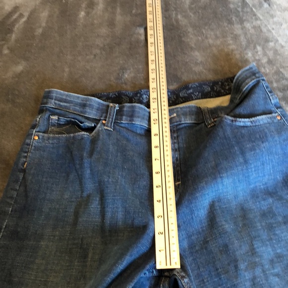 Women’s size 14 medium Lee comfort waistband blue jeans - Picture 4 of 11